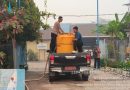 Polsek KP Mentaya Rutin Suplai Air  Dukung Penanganan Karhutla di Kawasan Pelabuhan